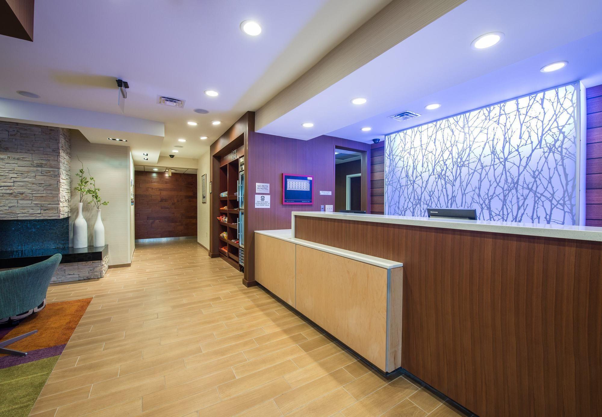 Fairfield Inn & Suites Indianapolis Northwest Exterior photo