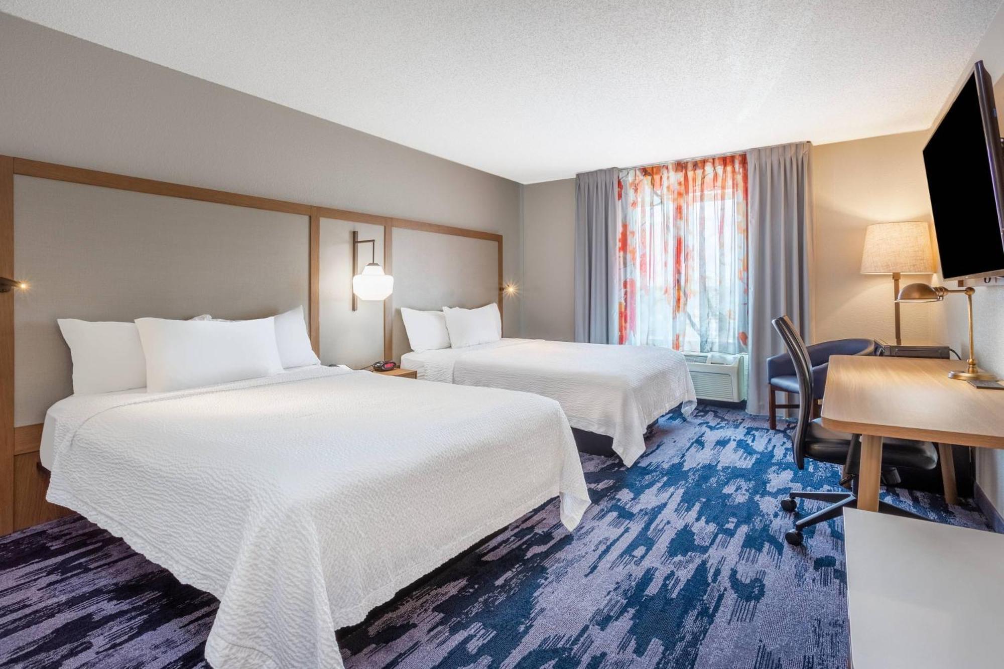 Fairfield Inn & Suites Indianapolis Northwest Exterior photo